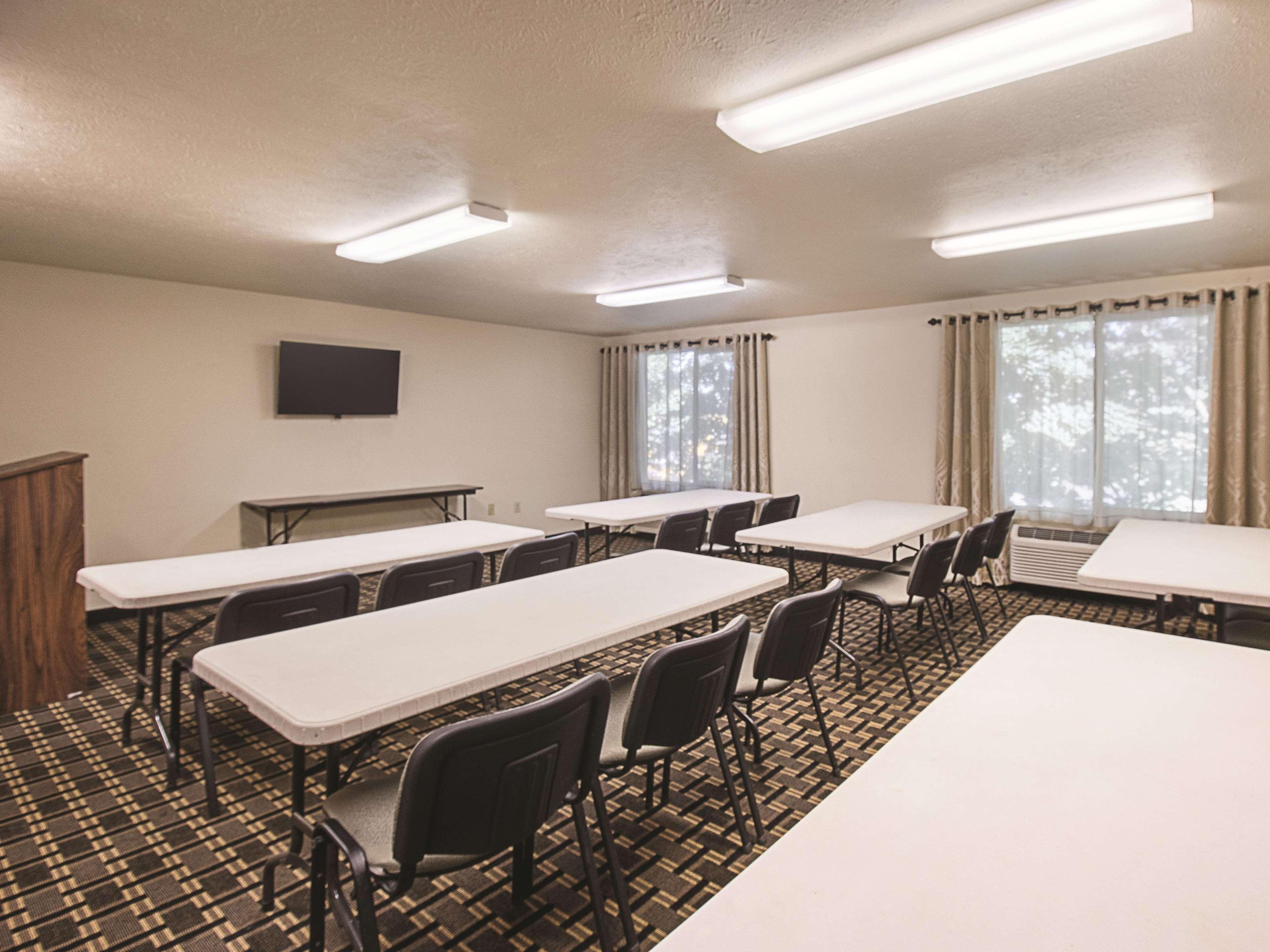 La Quinta By Wyndham Portland Nw Hotel Luaran gambar